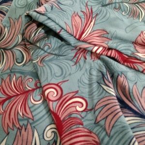LuLaRoe TC leggings EUC